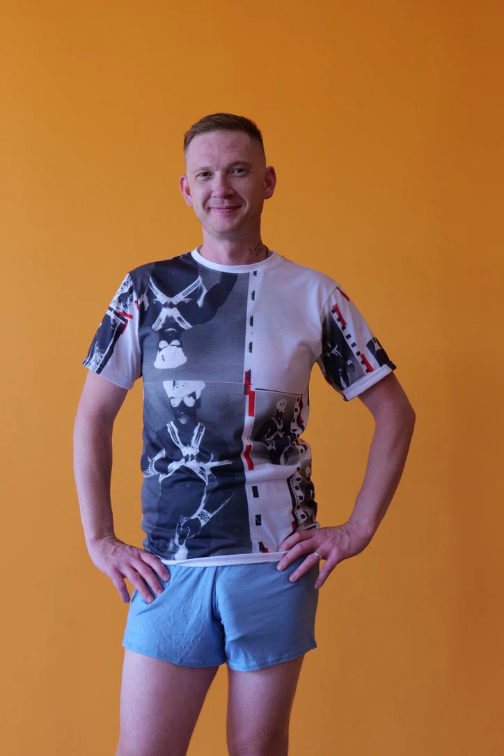 90S VINTAGE GAY PORN TRANSPARENCY Tee - Image 4