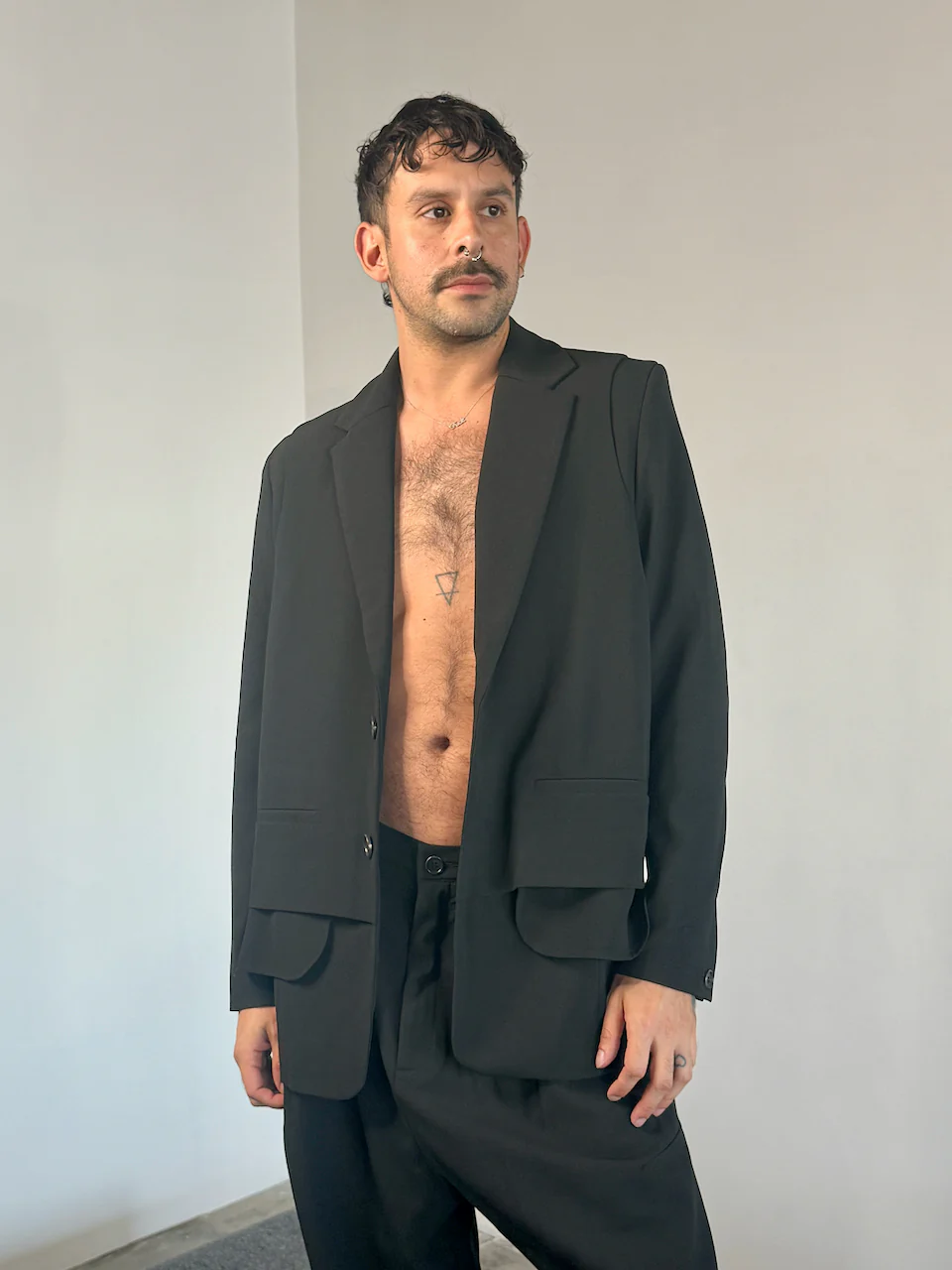 ANTS BLAZER BLACK  by Henrik Vibskov - Image 15