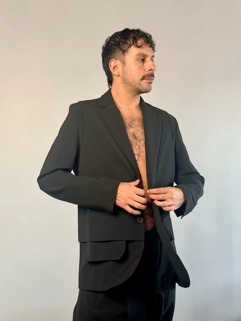 ANTS BLAZER BLACK  by Henrik Vibskov - Image 17