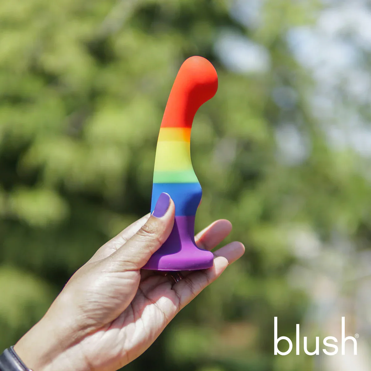 Avant Pride Freedom P1 Artisan 6 Inch Curved P-Spot / G-Spot Dildo - Image 9