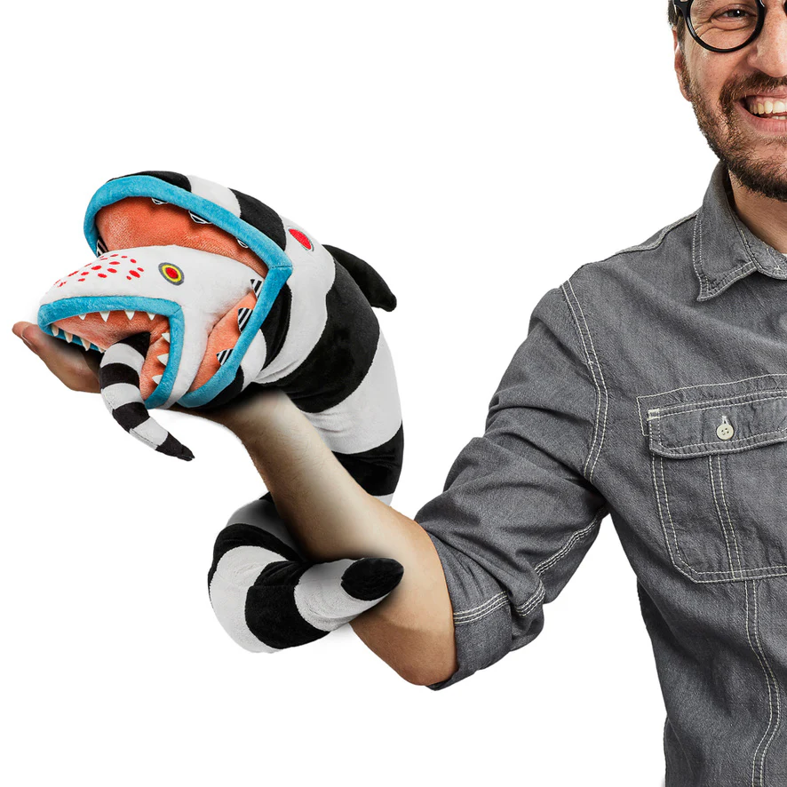 BEETLEJUICE BEETLEJUICE-SANDWORM 13' INTERACTIVE PLUSH - Image 2