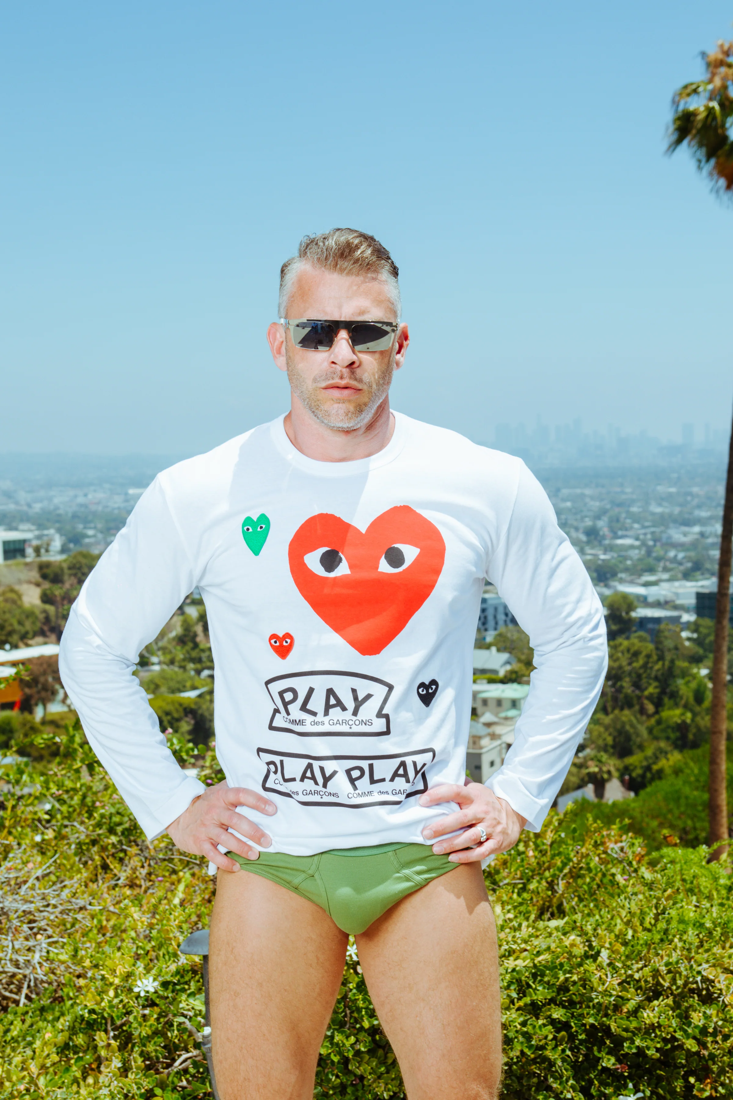 COMME des GARÇONS PLAY Red Heart WHITE LONG SLEEVE T-SHIRT - Image 4