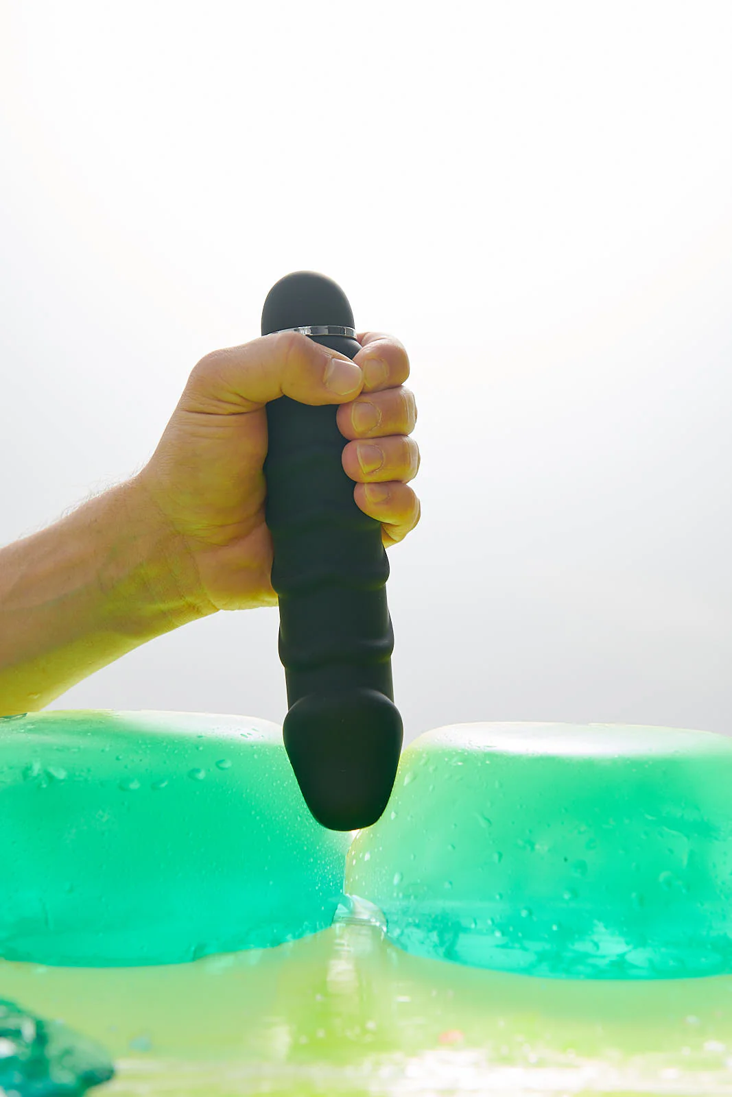 Tom of Finland 5 Speed Silicone Vibe - Image 6