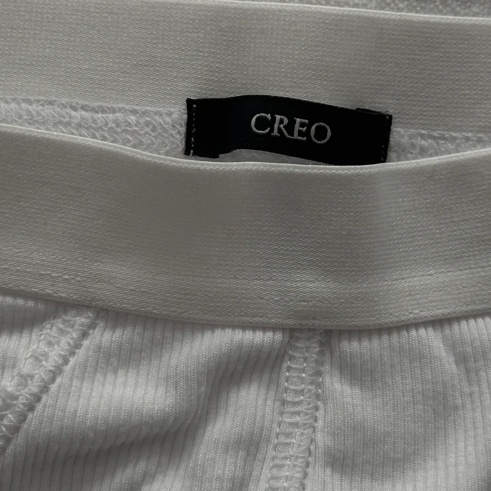 Creo Classic Brief in Bone - Image 2