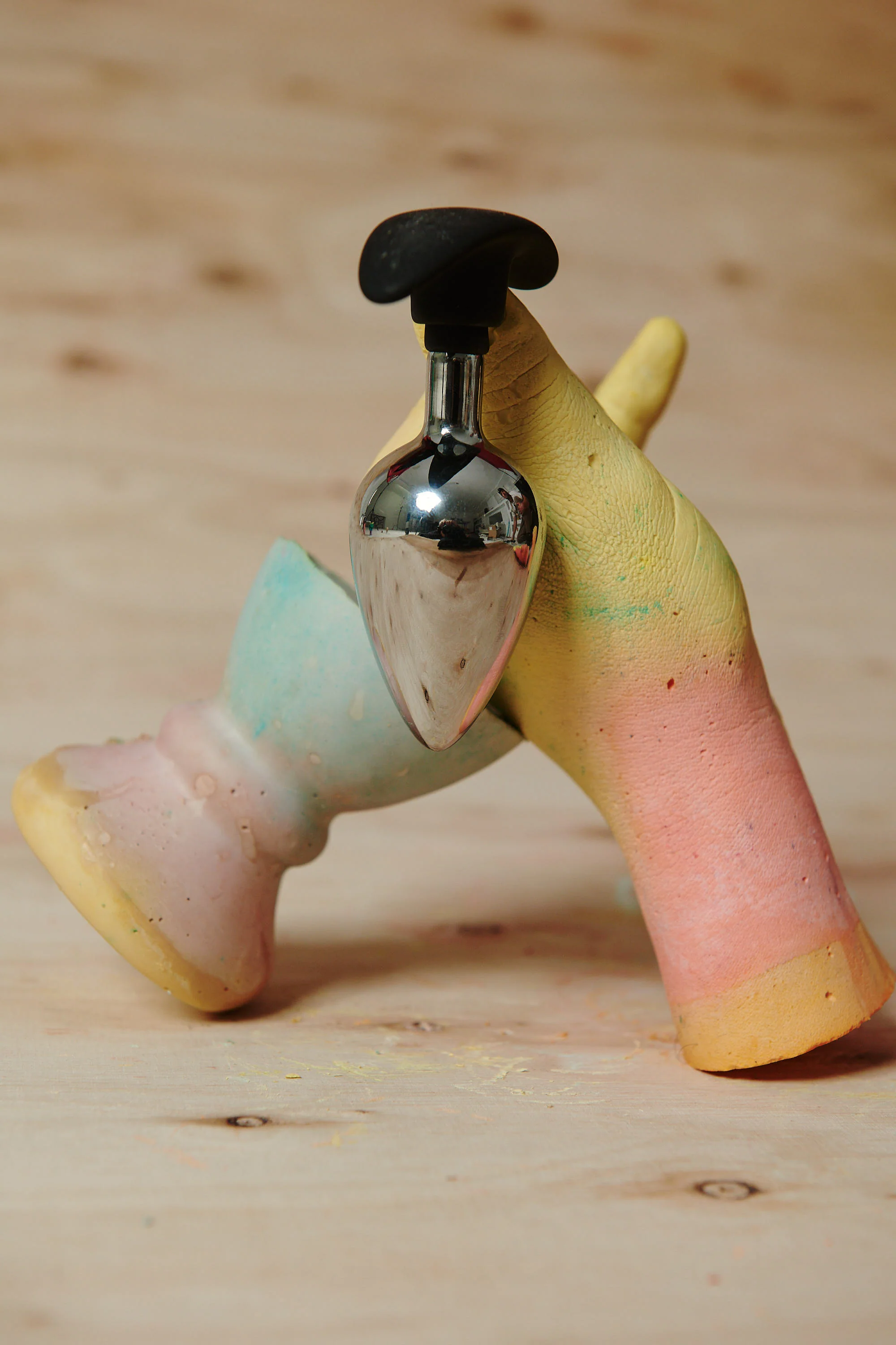Dark Invader Metal and Silicone Anal Plug - Large - Image 3
