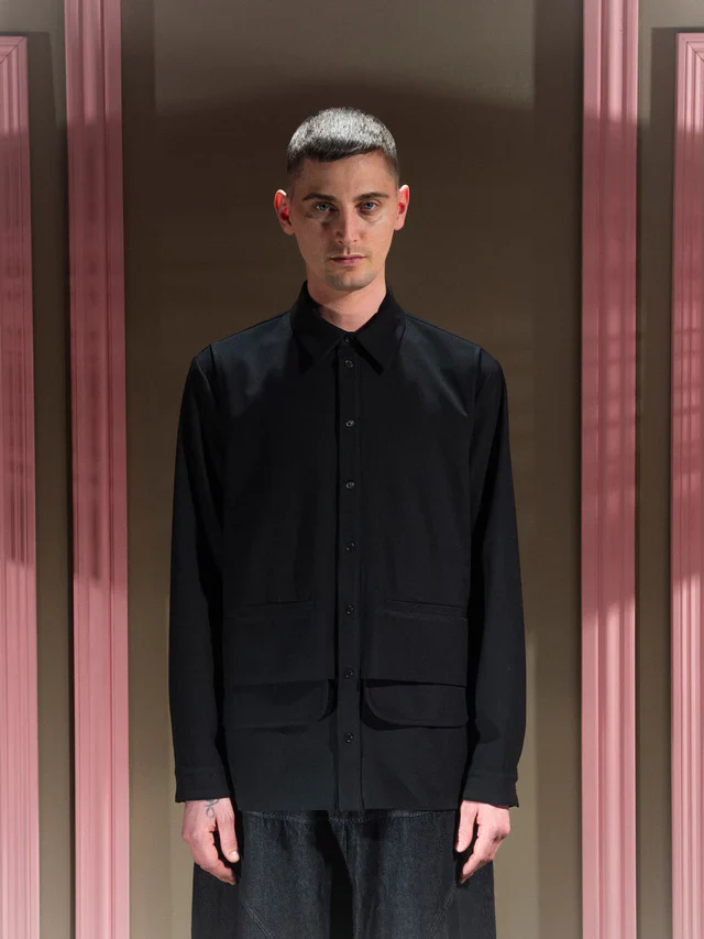 Henrik Vibskov ANTS SHIRT - BLACK - Image 6