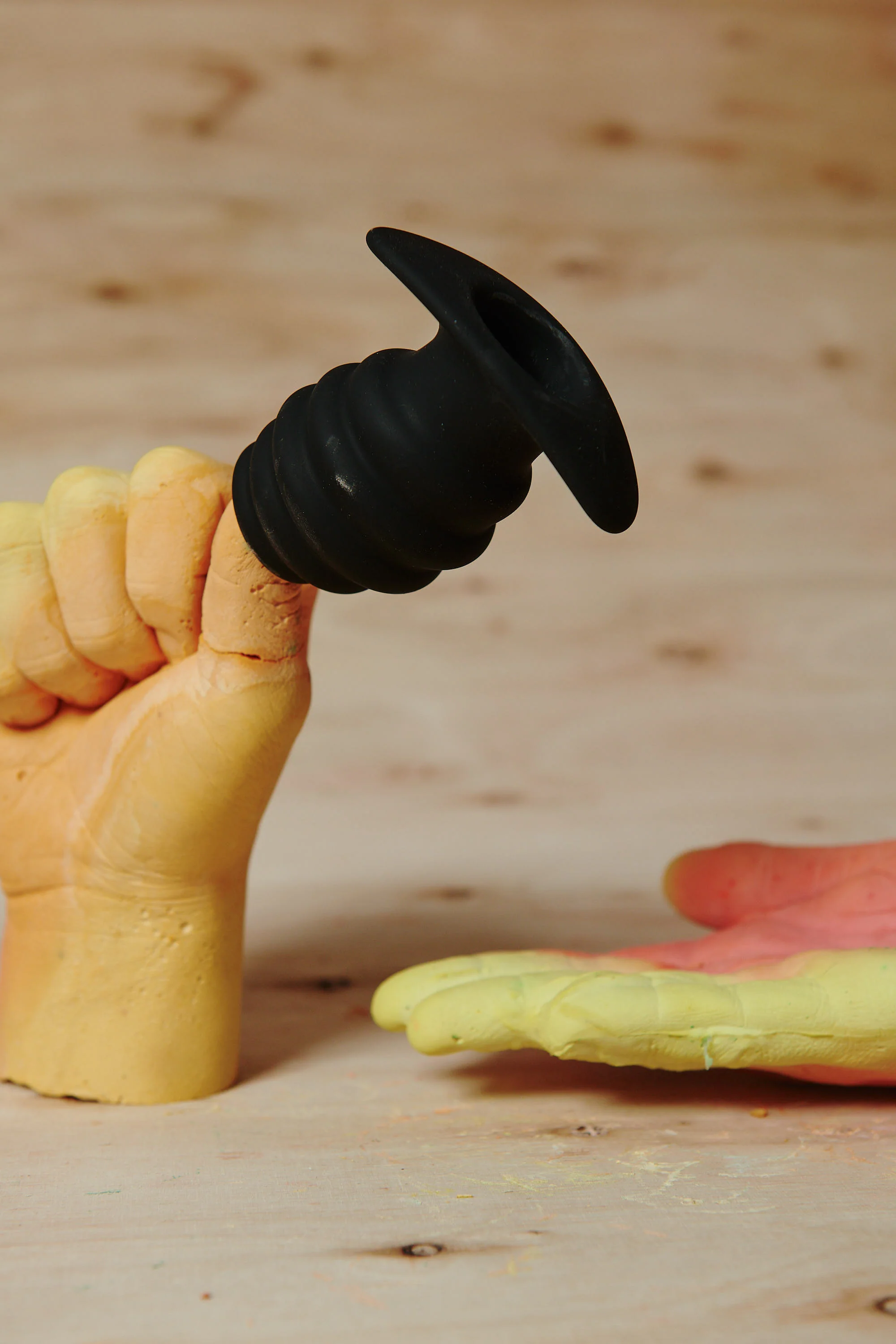 Hive Ass Tunnel Silicone Ribbed Hollow Anal Plug - Medium - Image 2
