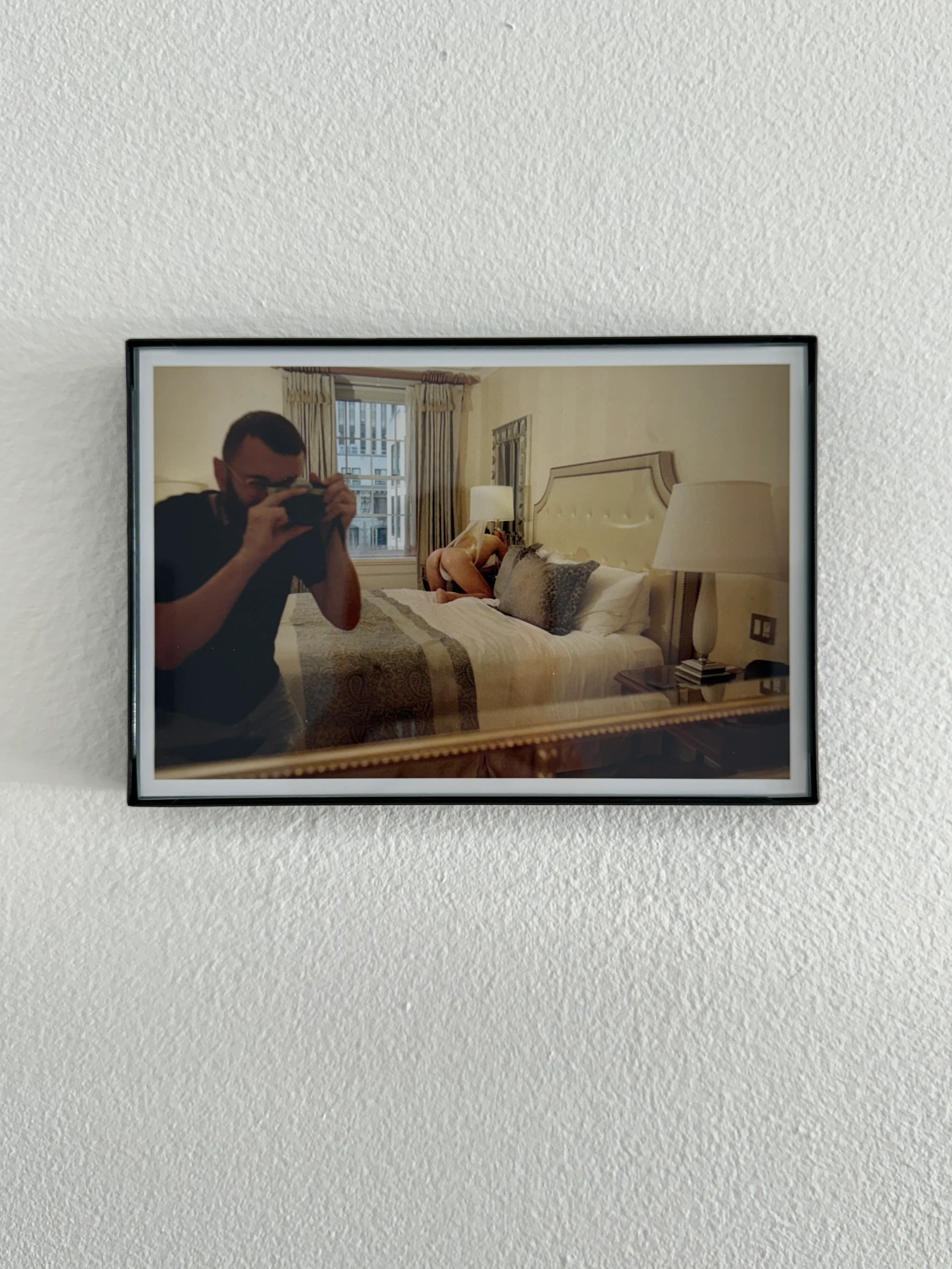 HOTEL LAMPSHADE WEDGIE (SELF PORTRAIT), 2023, BENJAMIN FREDRICKSON - Image 2