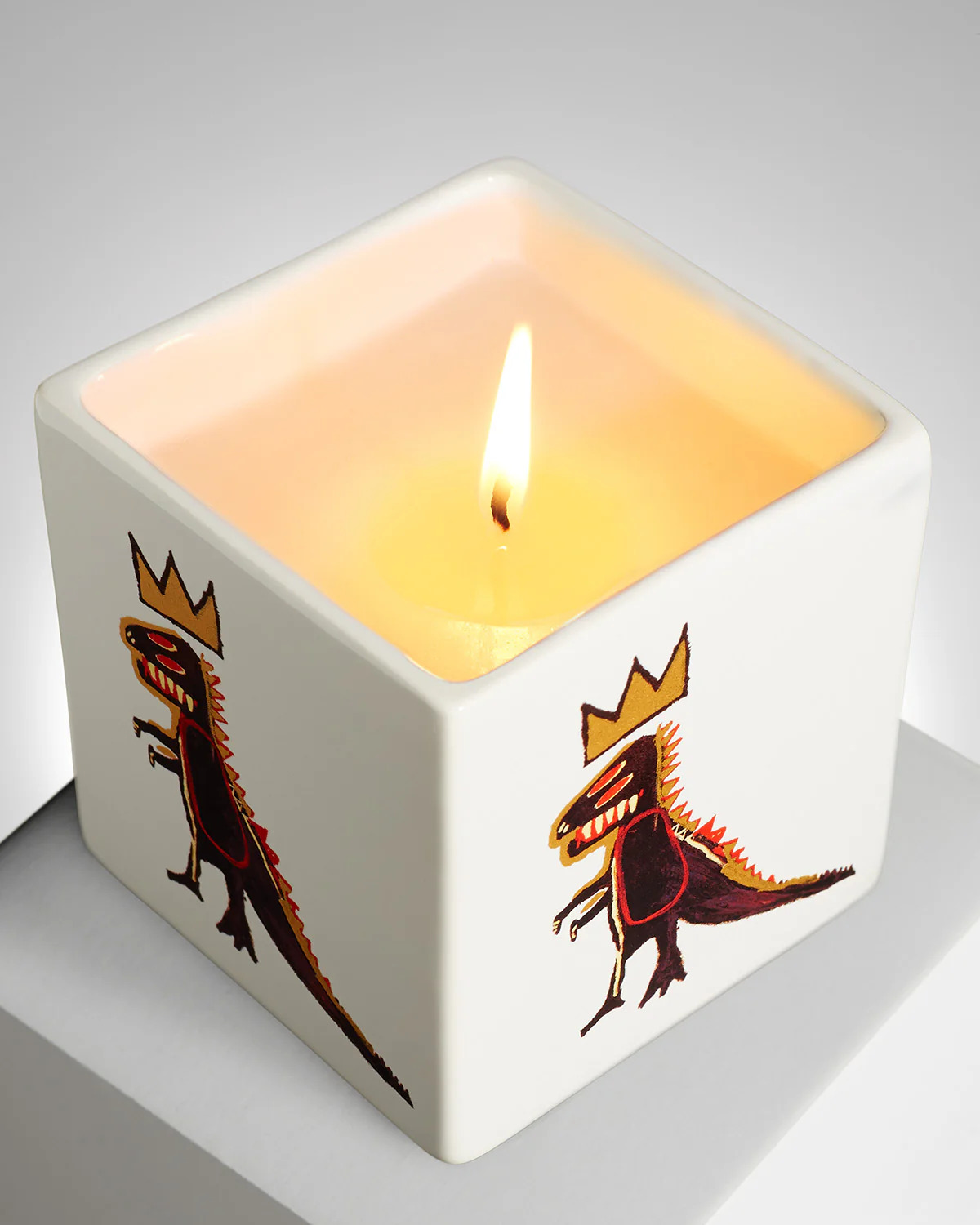 JEAN-MICHEL BASQUIAT "gold dragon" SQUARE PERFUMED CANDLE - Image 4