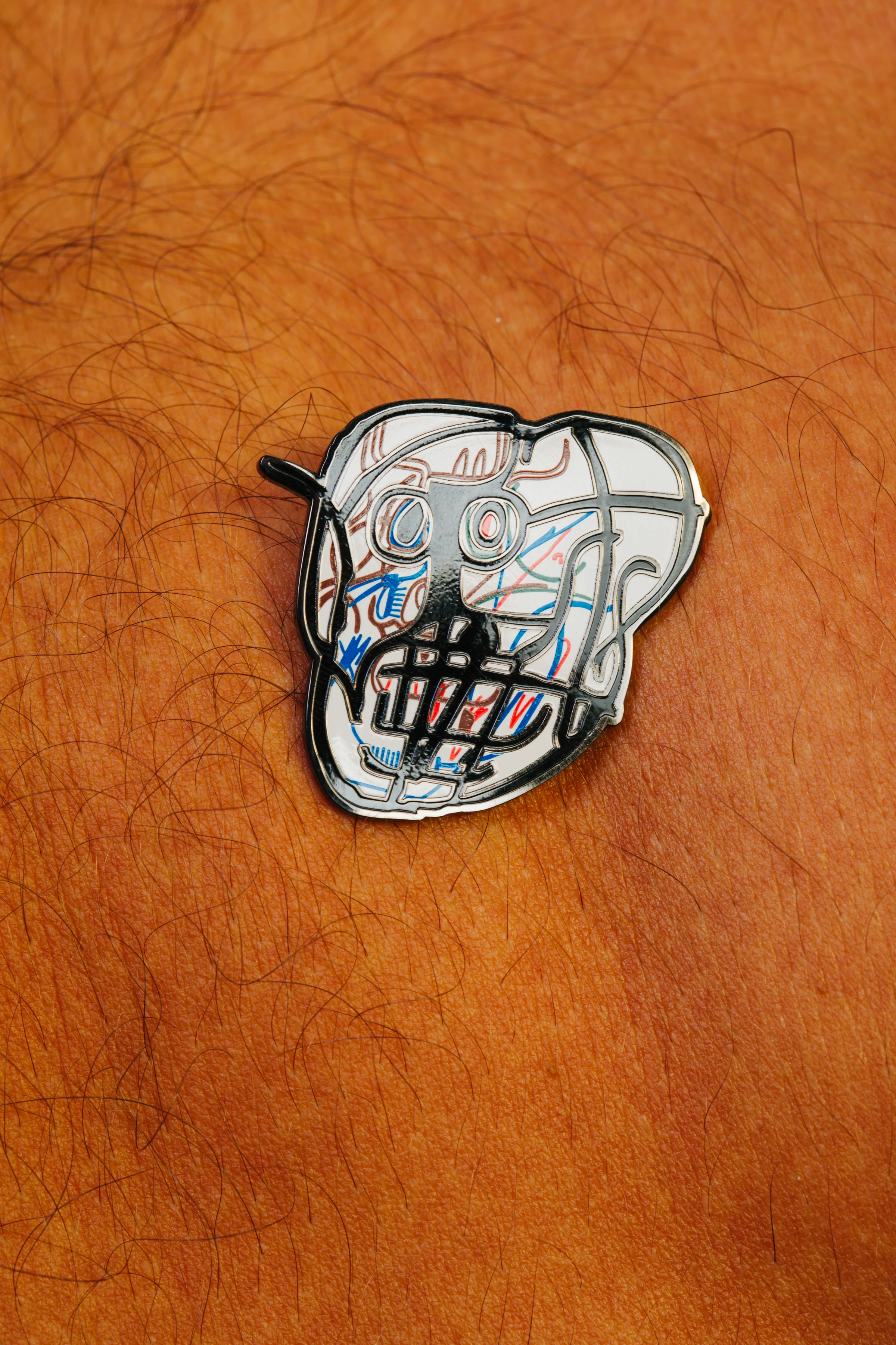JEAN-MICHEL BASQUIAT SKULL PIN - Image 6