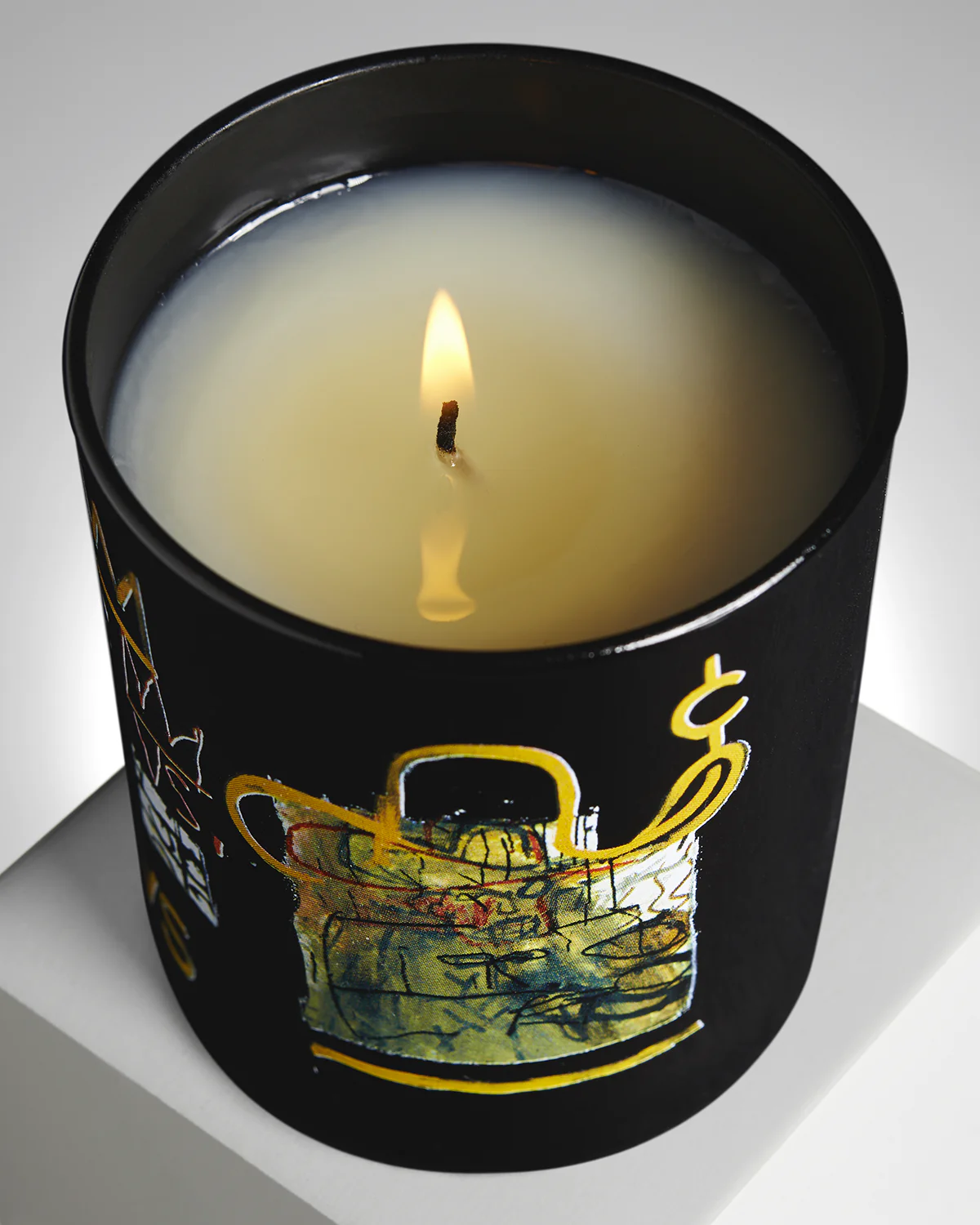 Jean-Michel basquiat "VERSUS" PERFUMED CANDLE - Image 3
