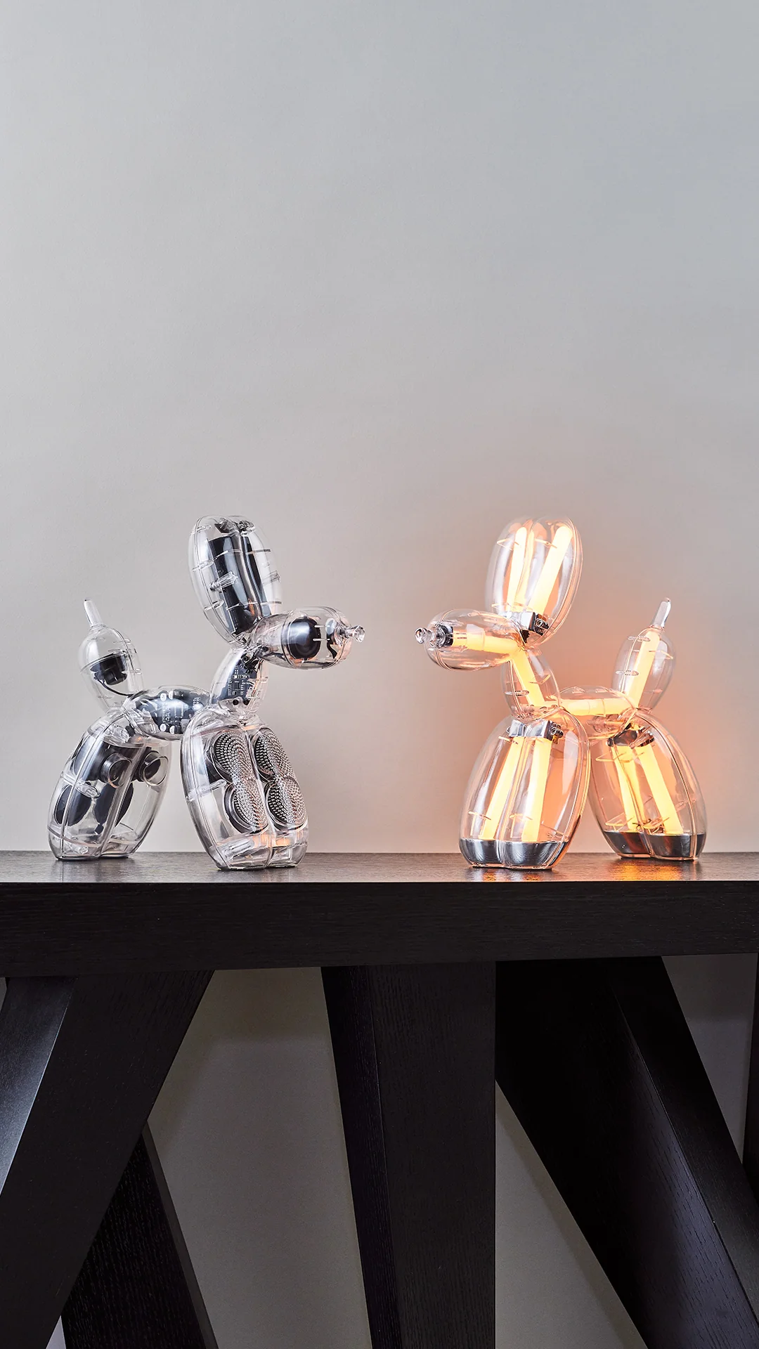 JEFF KOONS x LEXON Balloon Dog Speaker - Image 8