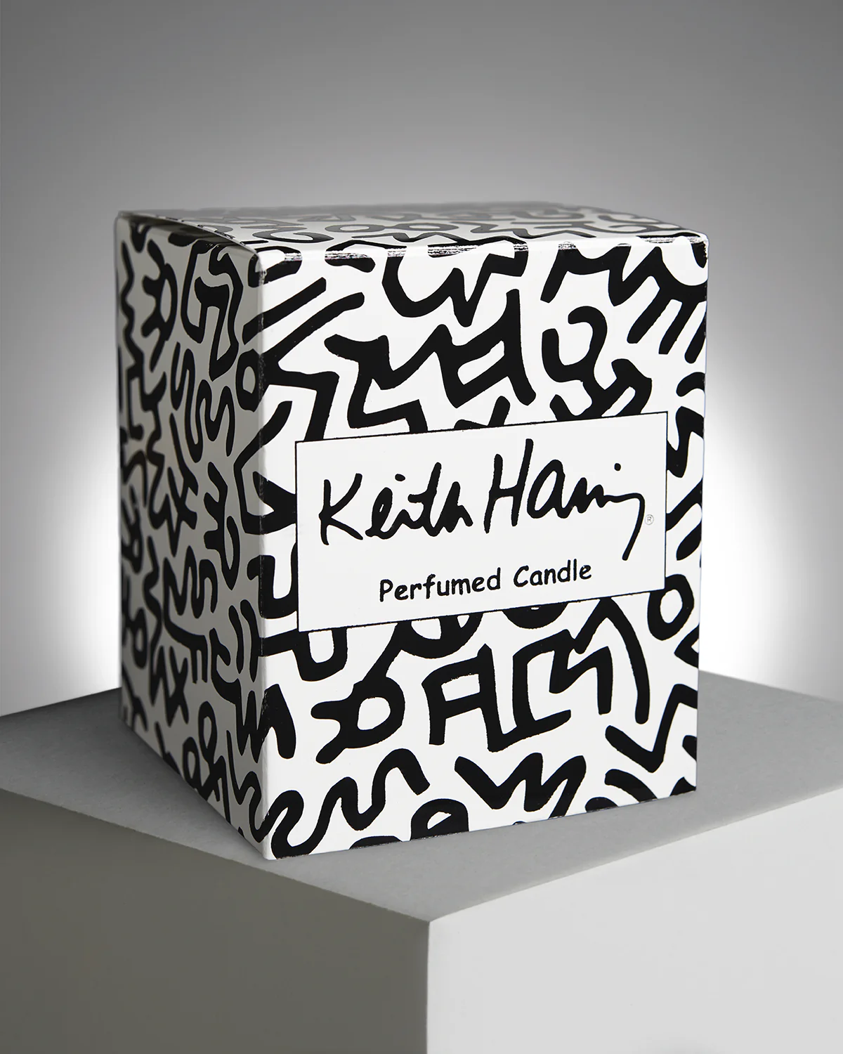 Keith Haring Red Running Heart Candle - Image 4
