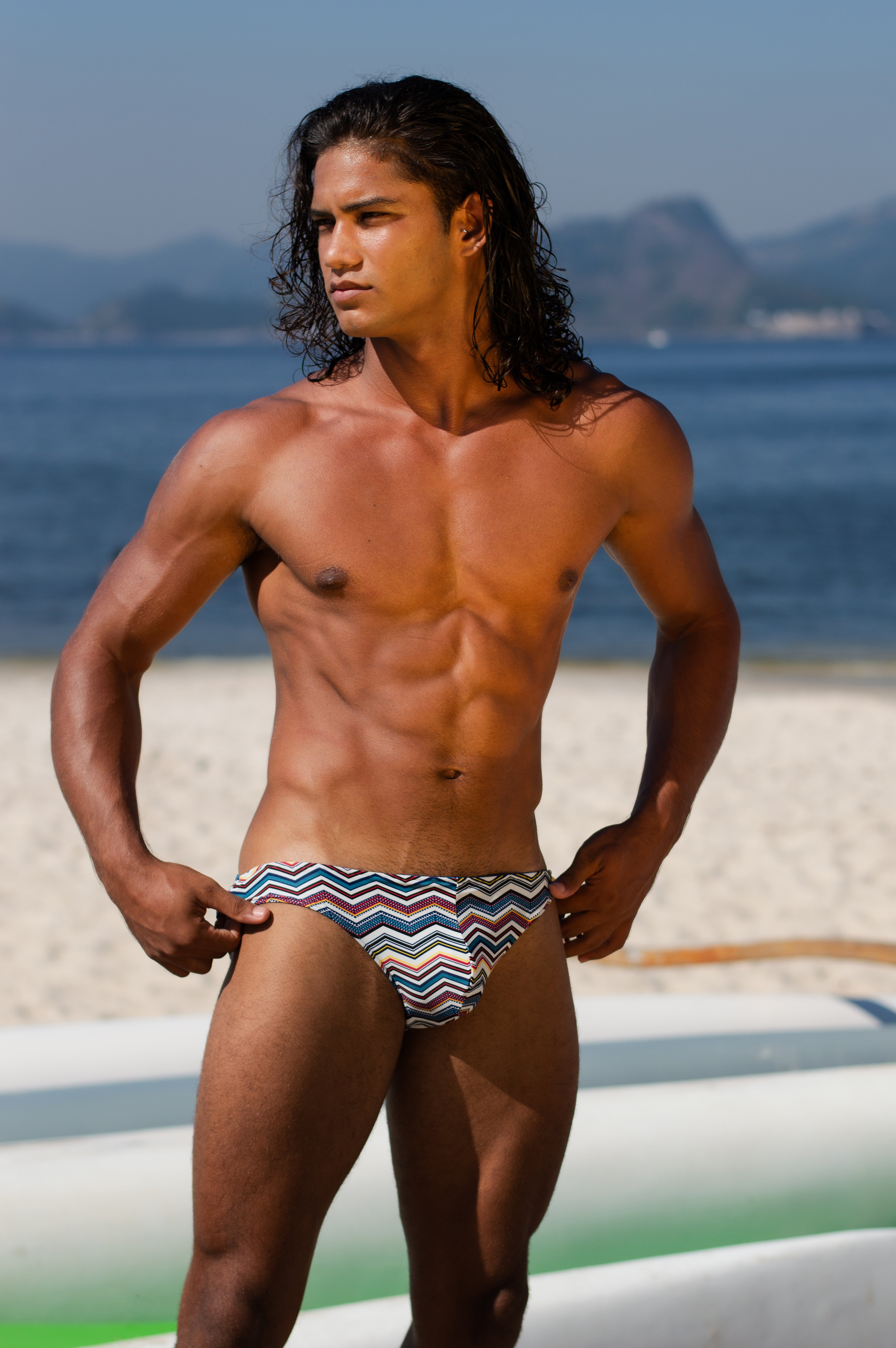 2-IN-1 MAUI SIDE TIE REVERSIBLE LOW RISE SWIM BRIEF - BLUE / ZIGZAG PRINT - Image 16