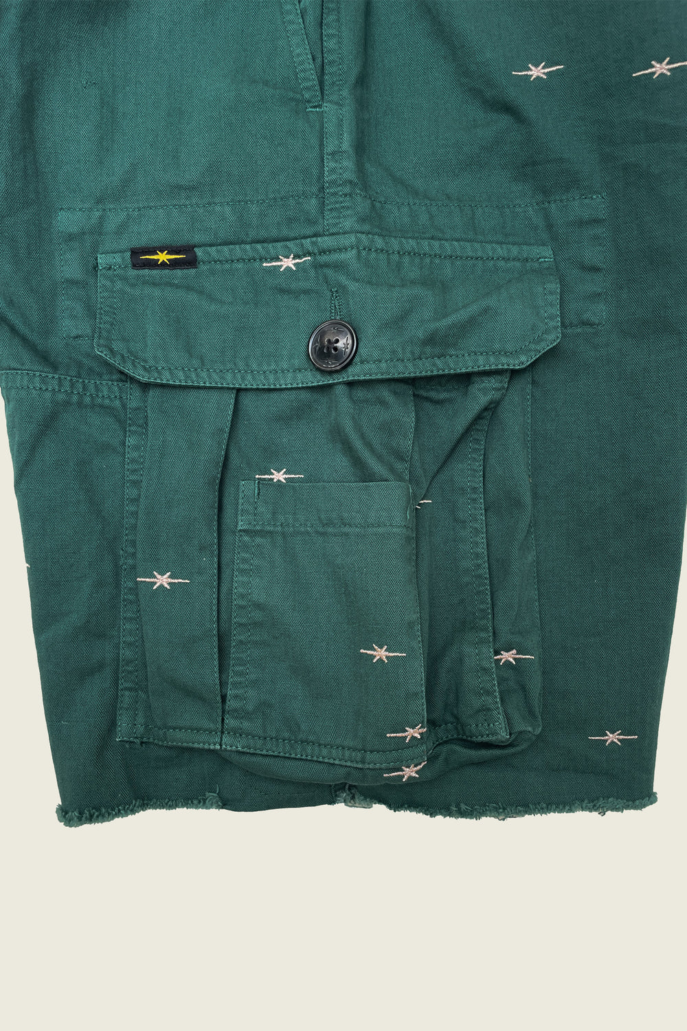 PHIPPS STAR EMBOIRDERED CARGO SHORTS GREEN - Image 2