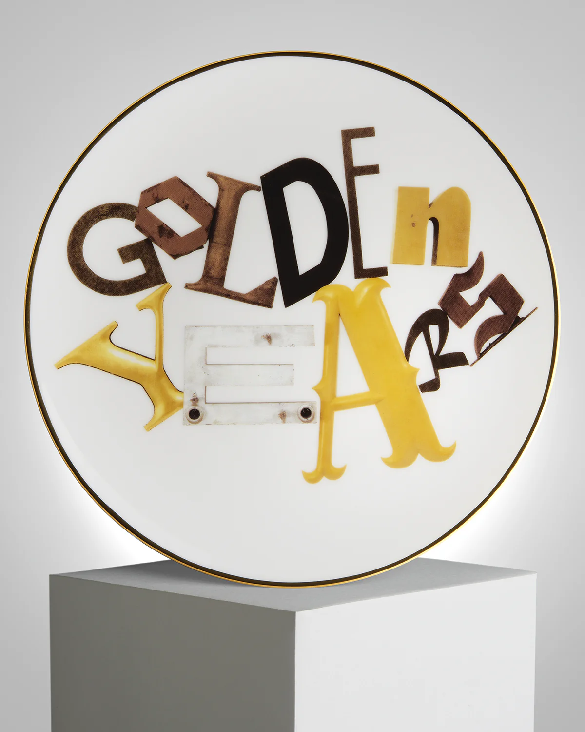 JACK PIERSON "GOLDEN YEARS" PORCELAIN PLATE - Image 7