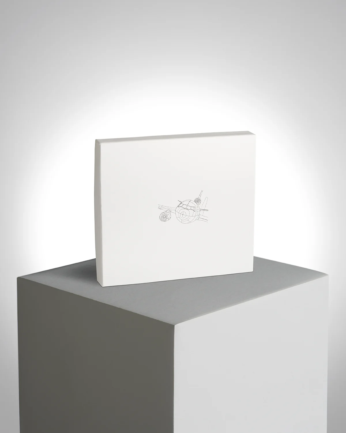 ROBERT MAPPLETHORPE "Apollo" Serving Tray - Image 4