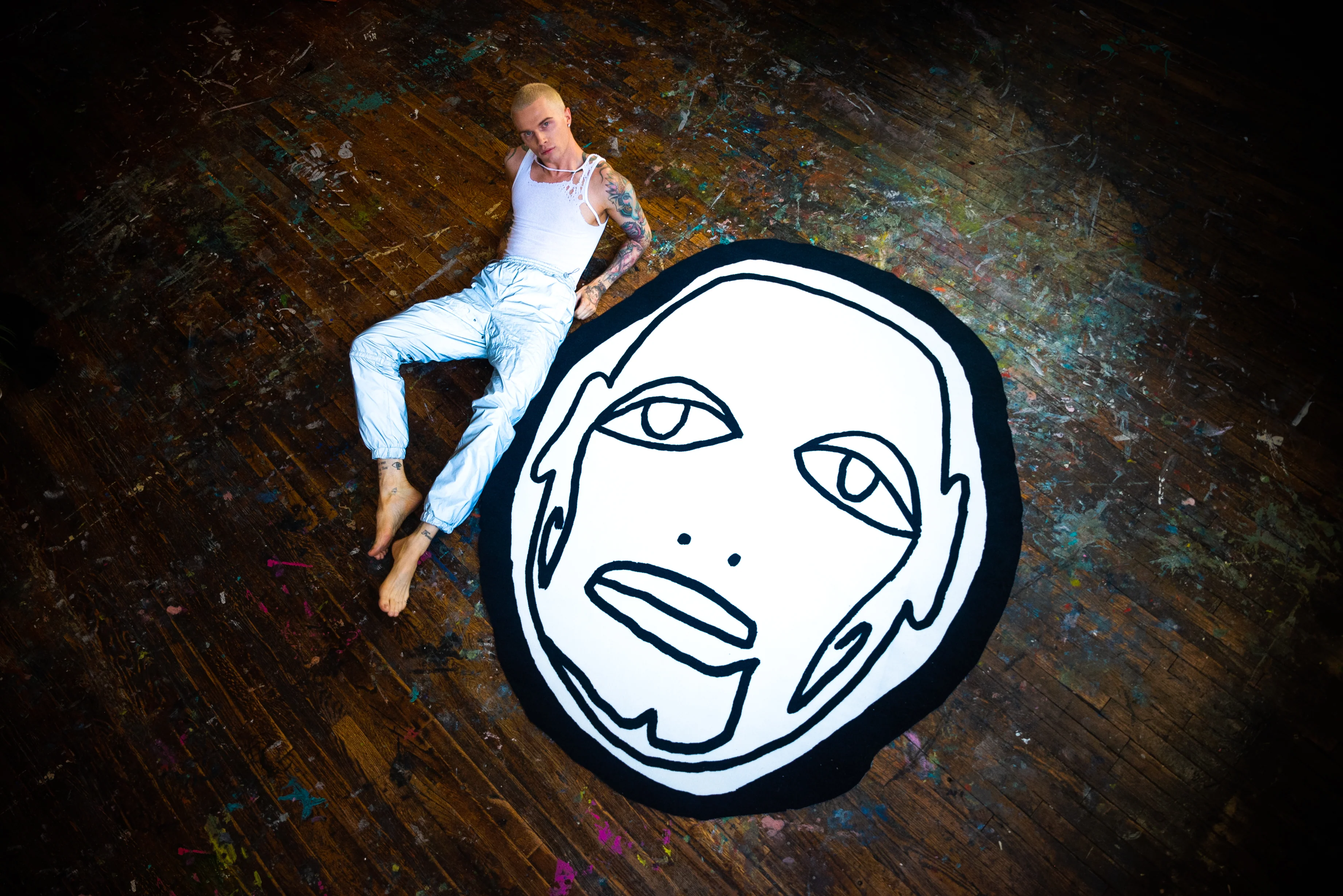 Rug by Patrick Church x HENZEL STUDIO Rug: ALL OVER YOU I - Image 4