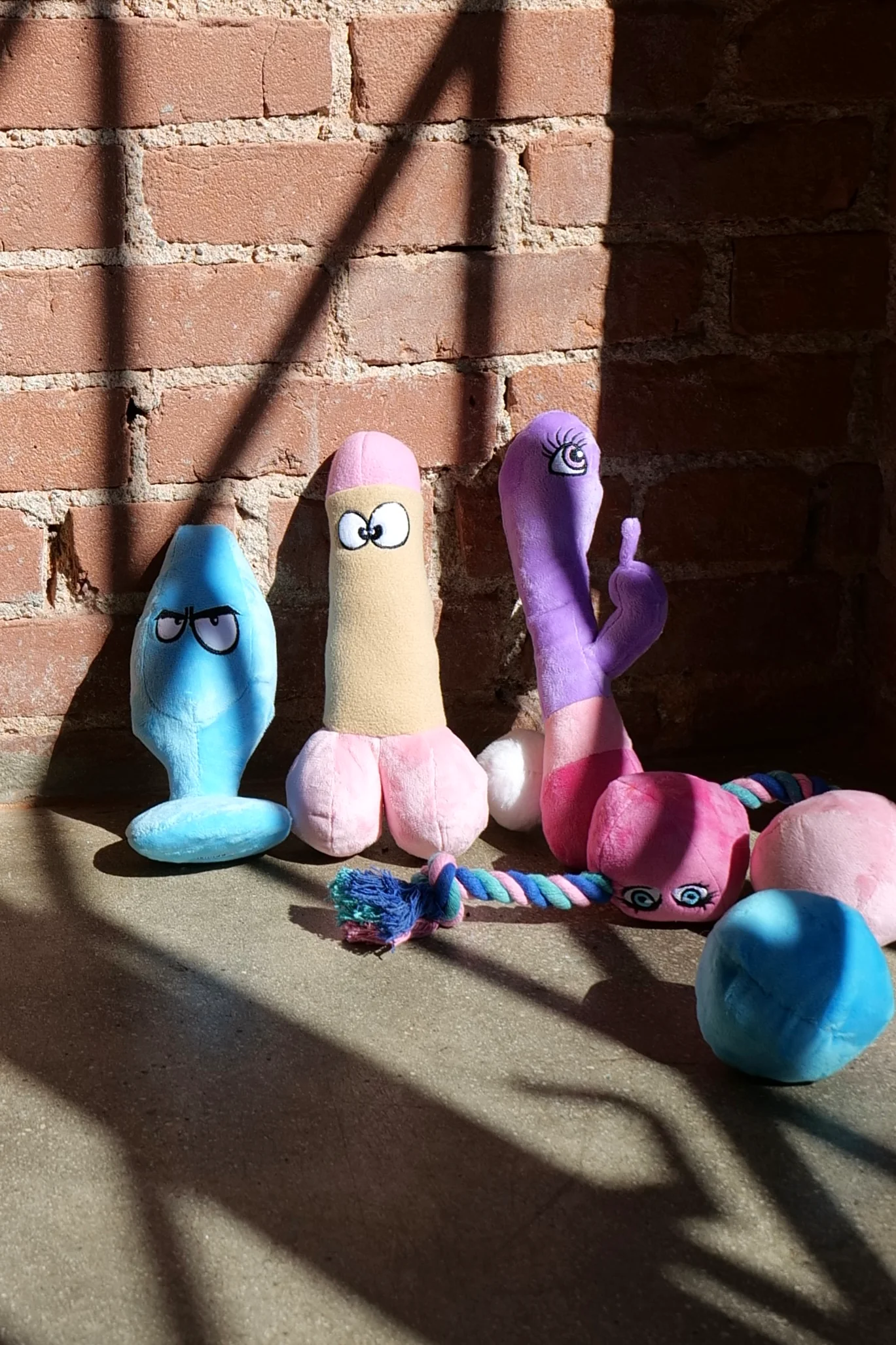 XXX PUPPY TOY: Peter Woofington (Dildo) - Image 9