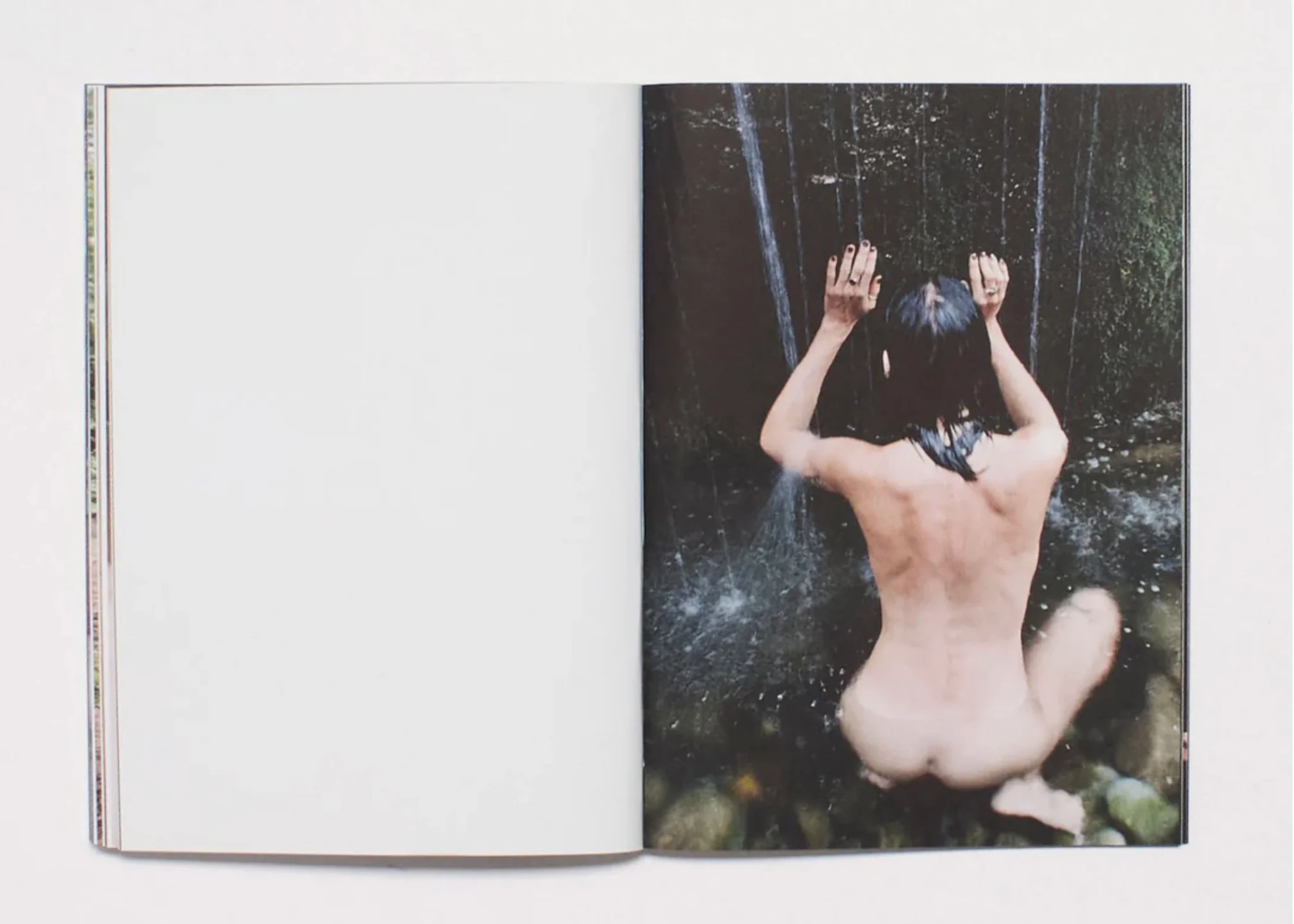Spyros Rennt: Intertwined - Image 7