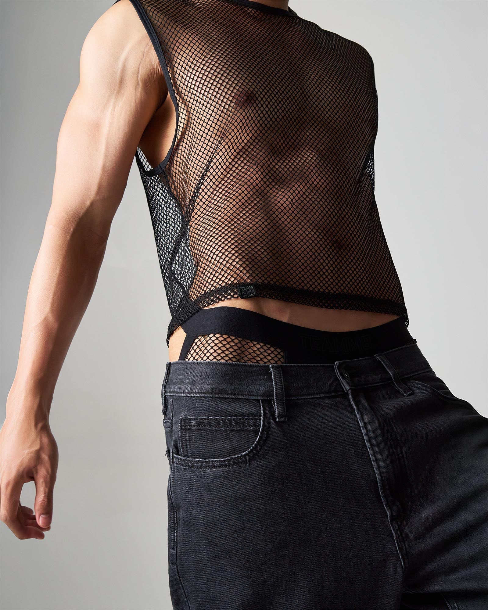 TEAMM8 Edge Net Muscle Tank Jet - Image 3
