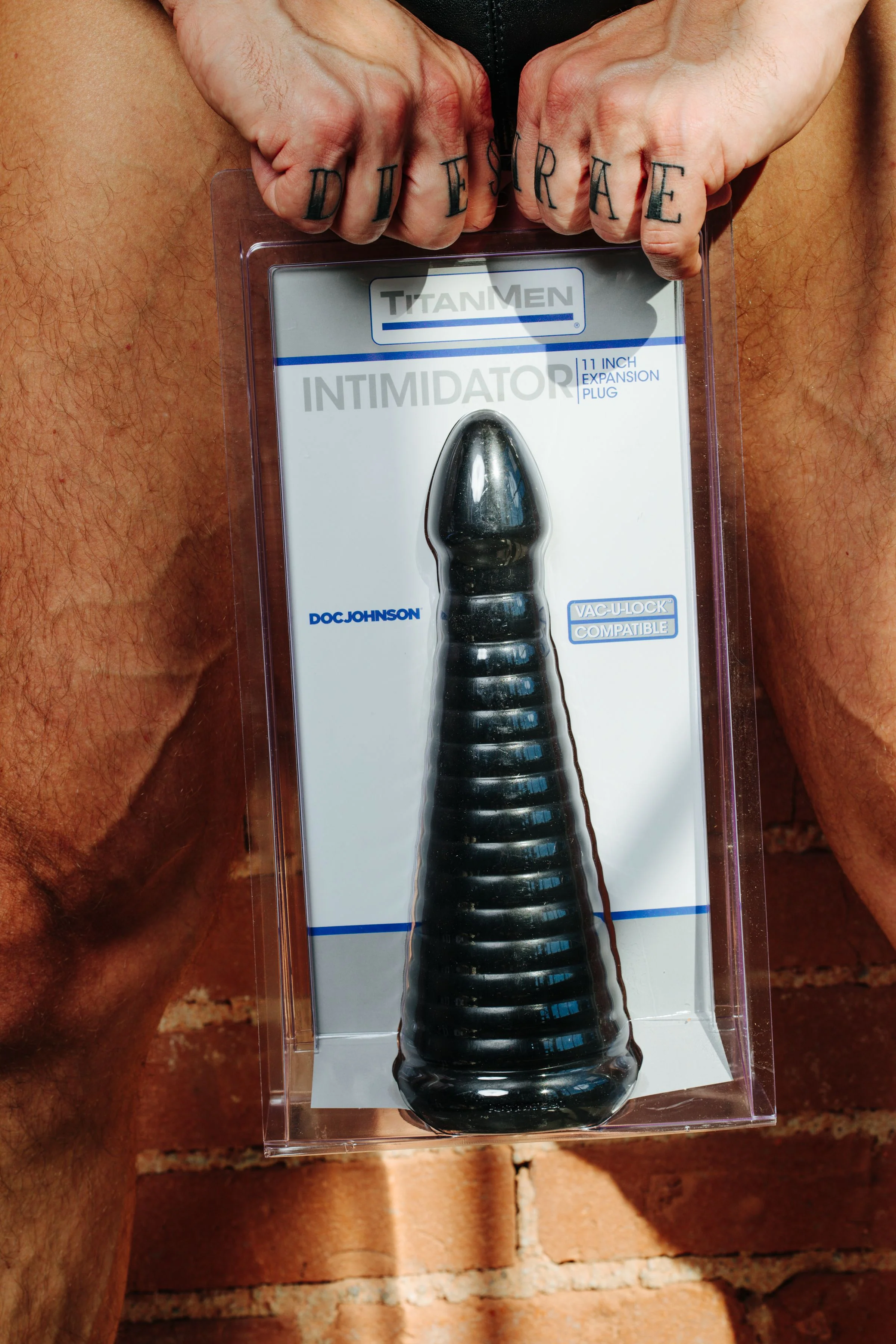 TitanMen Intimidator Expansion Anal Plug 11in - Black - Image 3