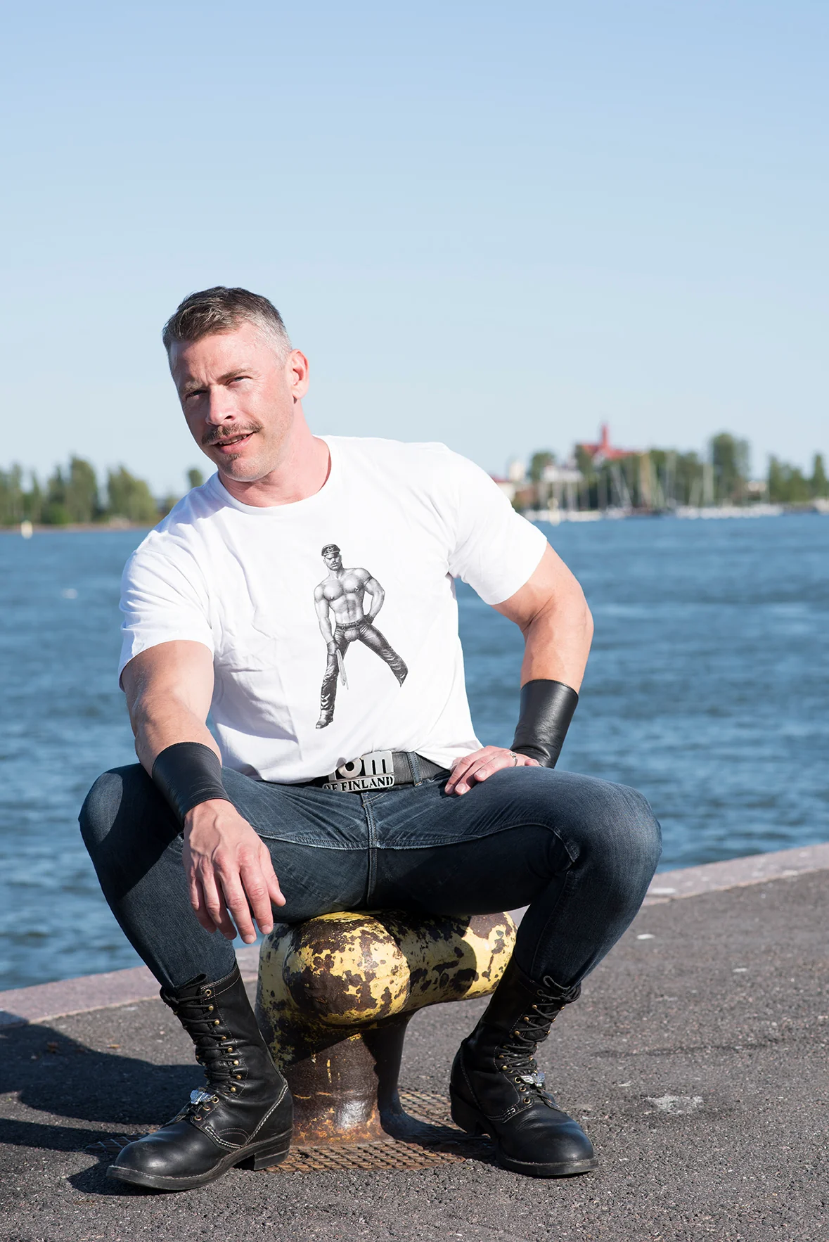 Master T-Shirt - Image 2