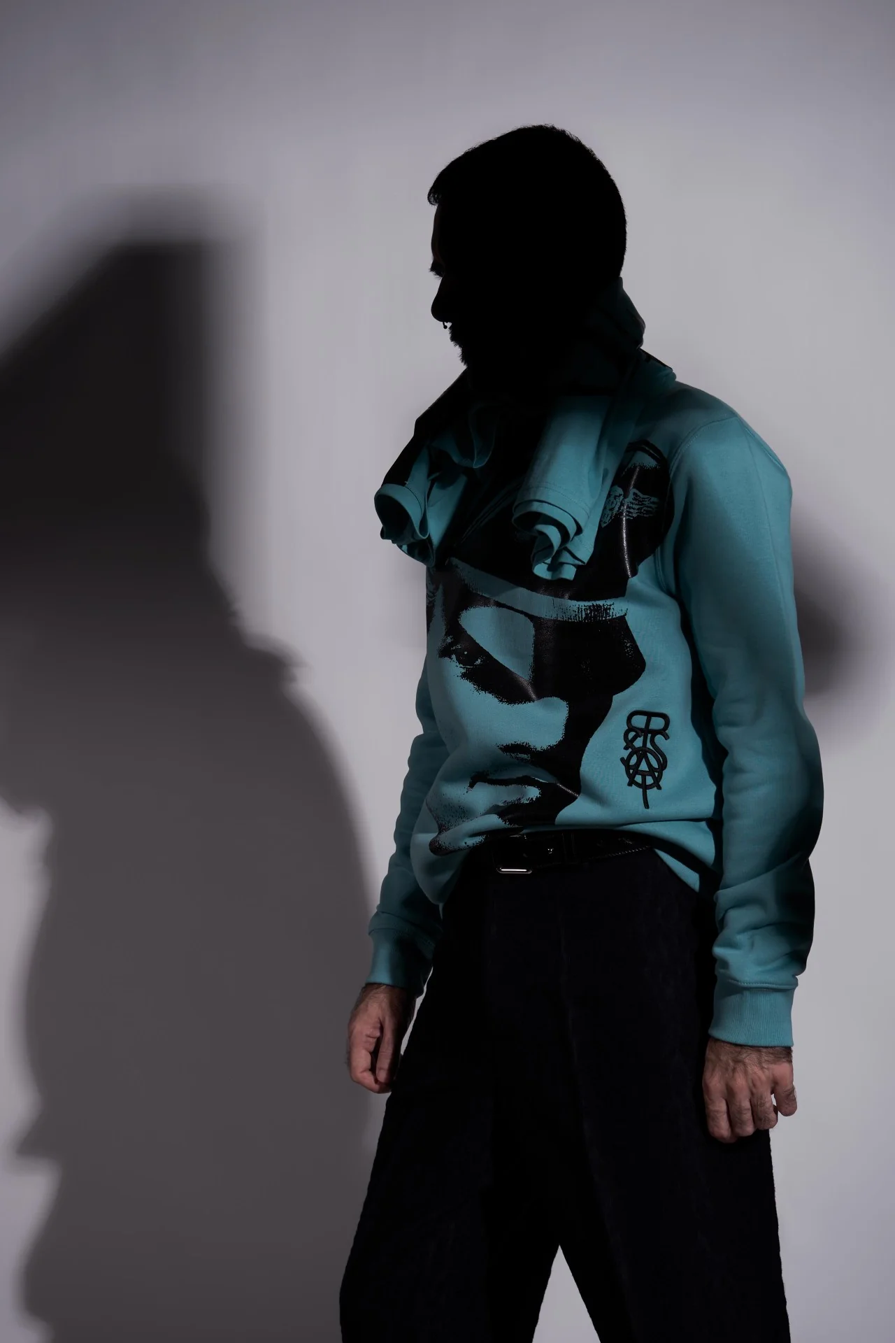 TOM OF FINLAND x WE ARE SPASTOR BIKER HEAD SWEATSHIRT - EMERALD - Image 11