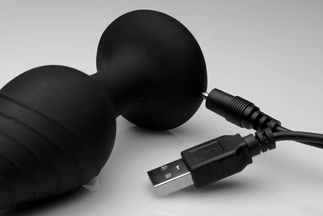 Under Control Silicone Vibrating Anal Plug with Remote Control - Image 8